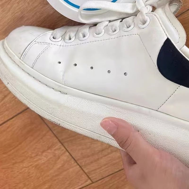 White shoe cleaning cream